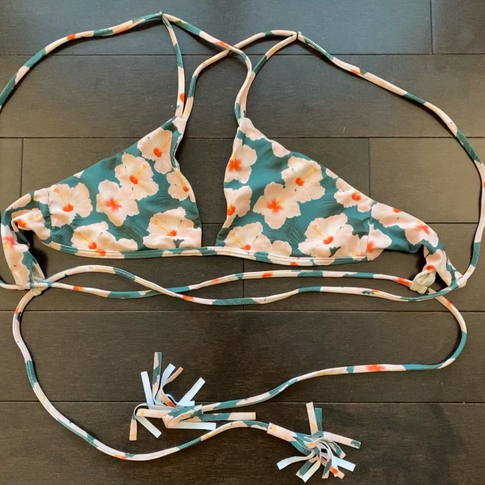 Acacia Mahalo Okinawa Bikini Top Size M